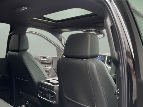 Used 2022 GMC Sierra 1500 AT4 w/ AT4 Premium Package image 27