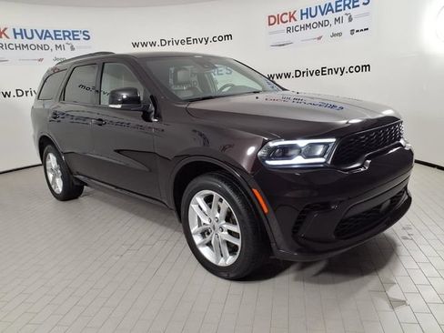 Used 2024 Dodge Durango GT AWD/4WD image 3