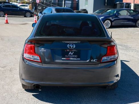 Used 2013 Scion tC 2dr Hatchback Automatic image 12