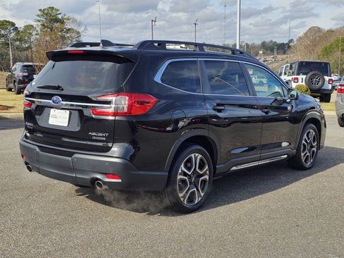 Used 2023 Subaru Ascent Limited w/ Technology Package image 8