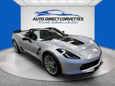 Used 2017 Chevrolet Corvette Grand Sport RWD image 4
