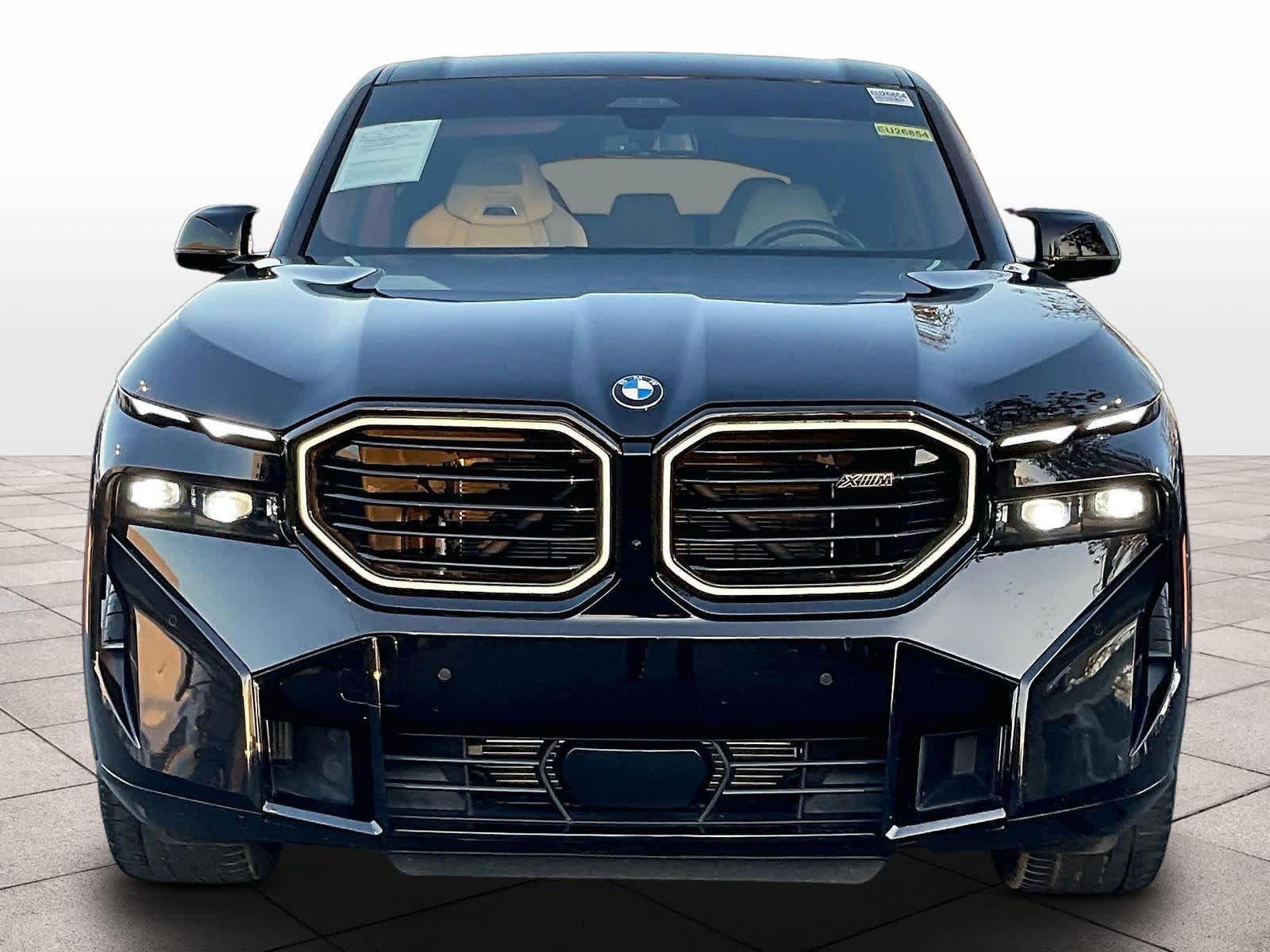 Used 2025 BMW XM AWD/4WD image 3