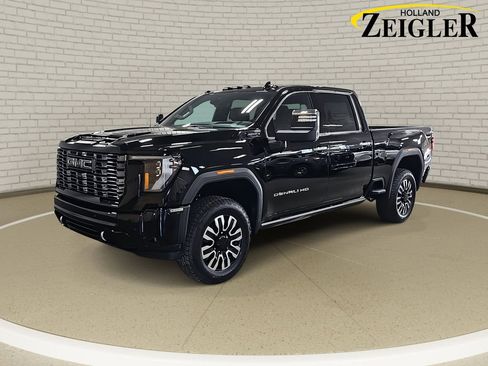 New 2025 GMC Sierra 2500 Denali Ultimate image 1