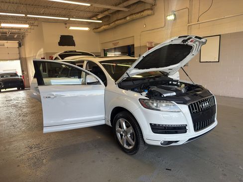 Used 2014 Audi Q7 TDI Premium Plus w/ Premium Plus Package AWD/4WD image 9