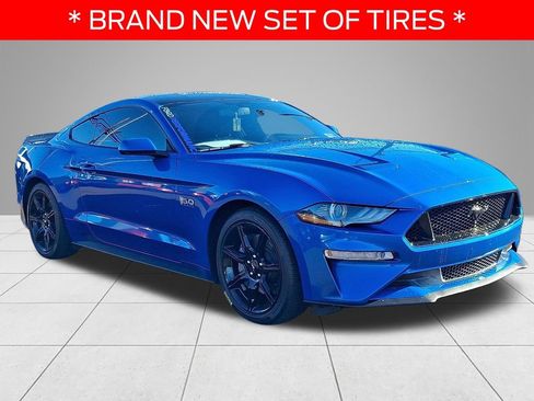 Used 2020 Ford Mustang GT w/ Equipment Group 301A image 3