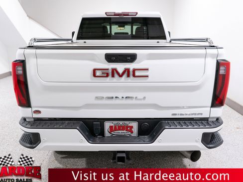 Used 2024 GMC Sierra 2500 Denali w/ Technology Package image 4