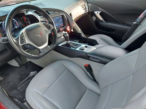 Used 2019 Chevrolet Corvette Stingray Coupe w/ 1LT RWD image 6