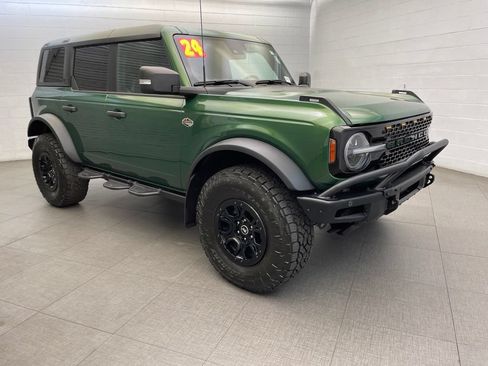 Used 2024 Ford Bronco Wildtrak AWD/4WD image 5