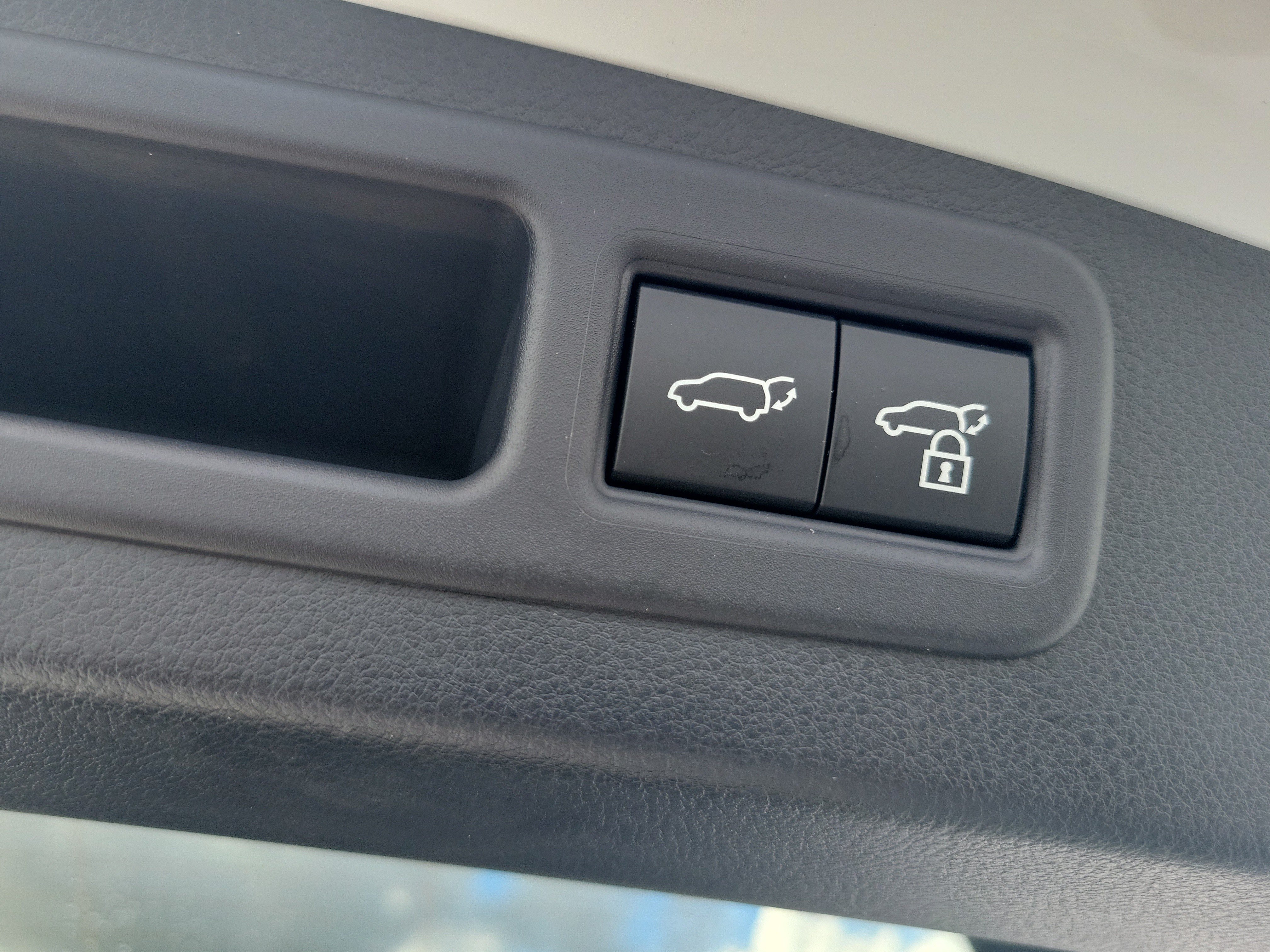 Used 2025 Lexus RX 350 F Sport FWD image 10