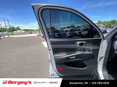 Used 2024 Kia Sorento X-Line EX AWD/4WD image 24