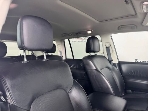 Used 2024 Nissan Armada SL w/ Captain's Chairs Package image 37