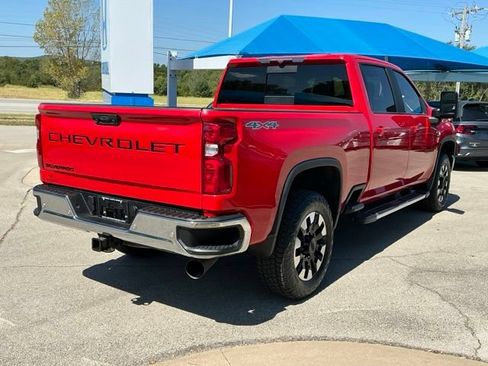 Used 2020 Chevrolet Silverado 2500 LT w/ All Star Edition AWD/4WD image 3