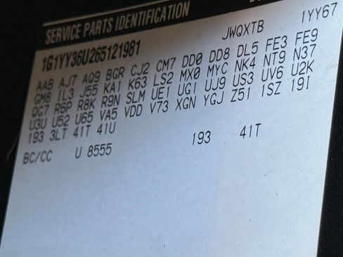 Used 2006 Chevrolet Corvette Convertible w/ Preferred Equipment Group image 32