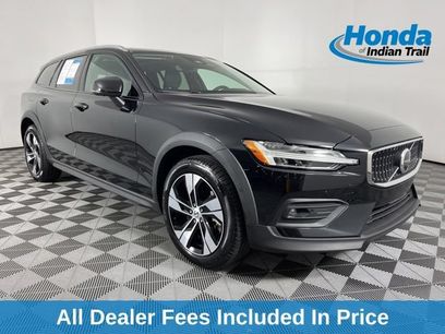 Used 2025 Volvo V60 B5 Cross Country Plus