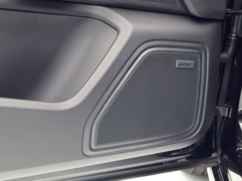 New 2026 Porsche Macan AWD/4WD image 14