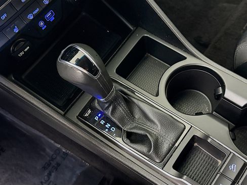 Used 2018 Hyundai Tucson Sport image 20