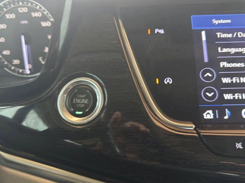 Used 2021 Cadillac XT6 Premium Luxury FWD image 33