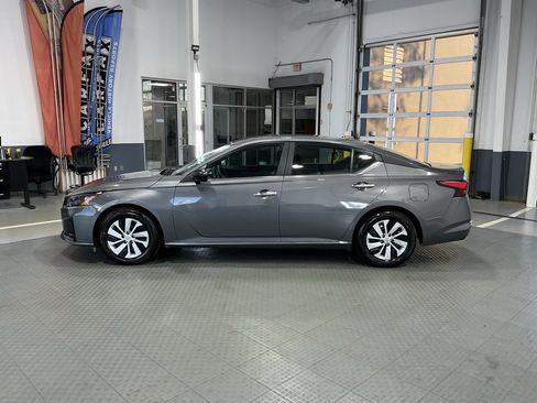 Used 2025 Nissan Altima 2.5 S image 33