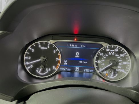 Used 2024 Nissan Altima 2.5 SV FWD image 21