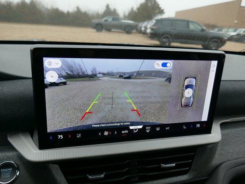 New 2026 Ford Explorer Platinum w/ LUX Leather Package image 22