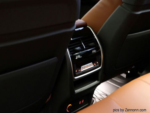 Certified 2025 BMW X5 xDrive40i w/ Climate Comfort Package image 14