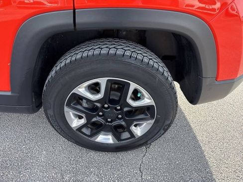 Used 2018 Jeep Compass Trailhawk w/ Cold Weather Group image 4