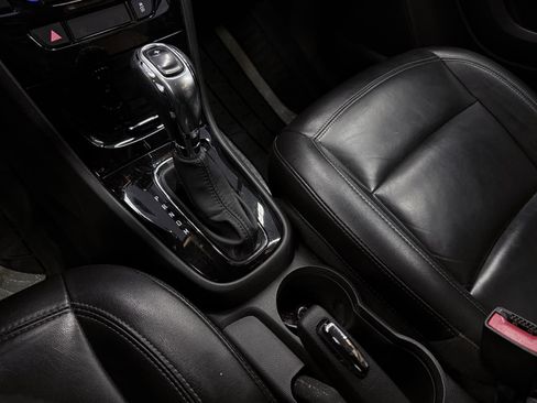 Used 2019 Buick Encore Essence image 53