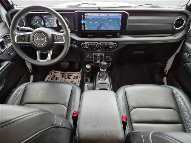 Used 2024 Jeep Wrangler High Altitude AWD/4WD image 17