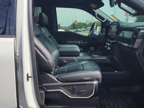 Used 2024 Ford F150 Lariat AWD/4WD image 10