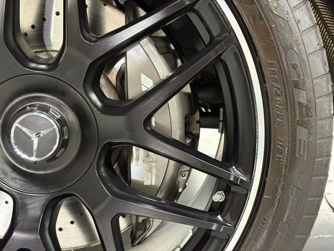 Certified 2025 Mercedes-Benz G 63 AMG 4MATIC image 38