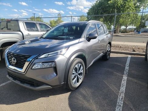 Used 2023 Nissan Rogue SV w/ SV Premium B Package AWD/4WD image 1