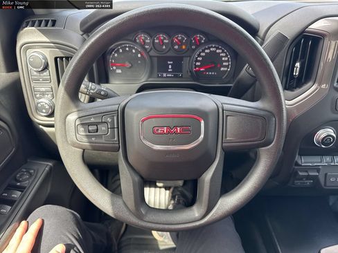 Used 2024 GMC Sierra 2500 Pro w/ Convenience Package AWD/4WD image 17