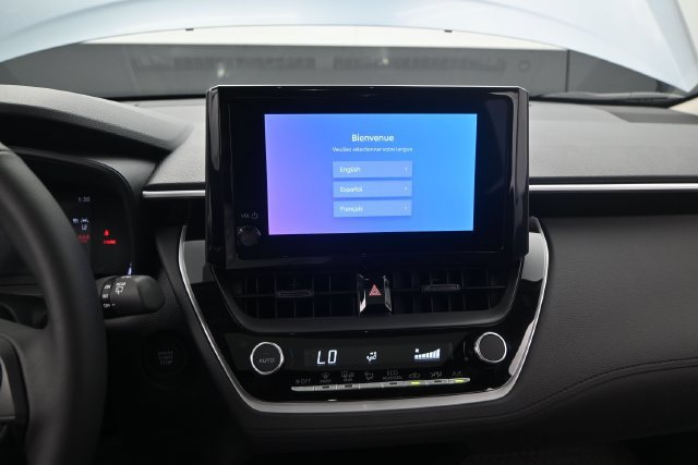 Used 2026 Toyota Corolla Cross LE w/ Moonroof Package FWD image 7