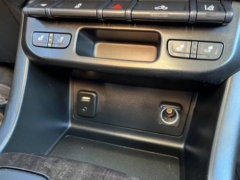 Used 2018 GMC Canyon SLT w/ Driver Alert Package image 20