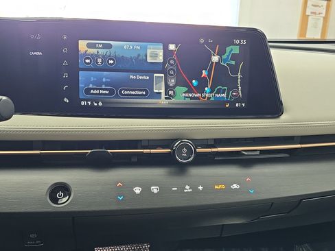 Certified 2023 Nissan Ariya FWD image 20
