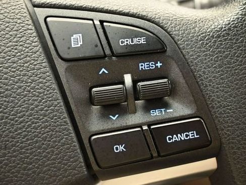 Used 2021 Hyundai Tucson SEL w/ Winter Weather Package FWD image 7