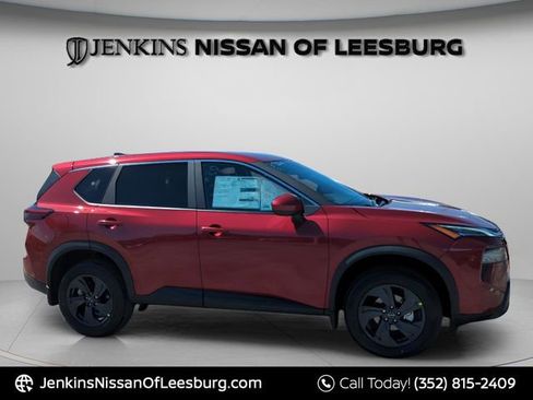 New 2026 Nissan Rogue SV w/ Cold Weather Package FWD image 2