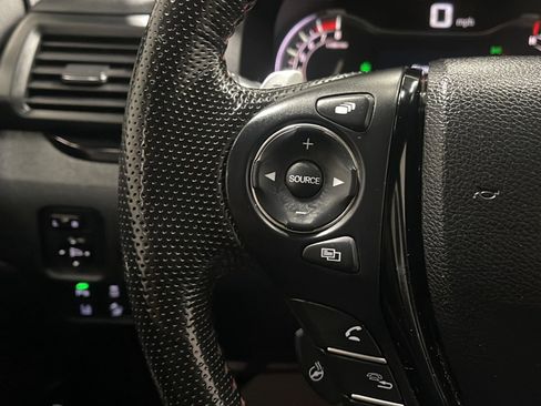 Used 2023 Honda Ridgeline Black Edition image 6