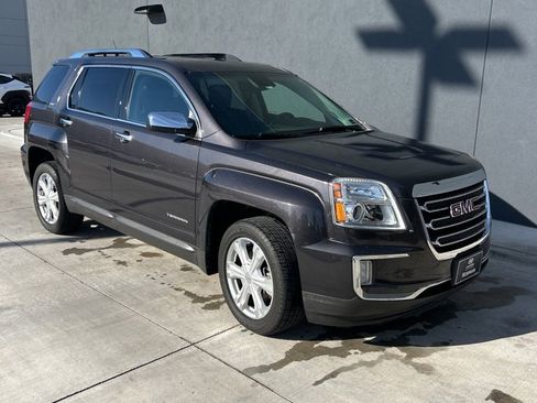 Used 2016 GMC Terrain SLT w/ Open Road Package image 3