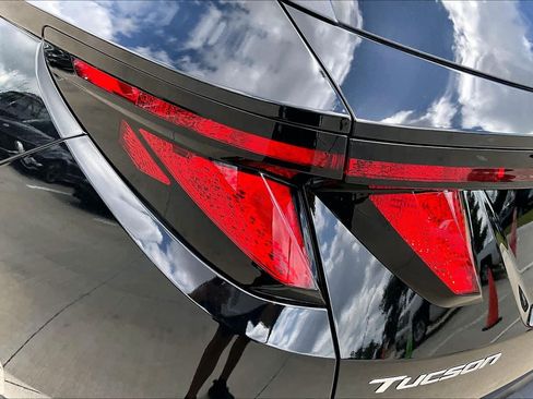 Certified 2025 Hyundai Tucson SEL FWD image 27