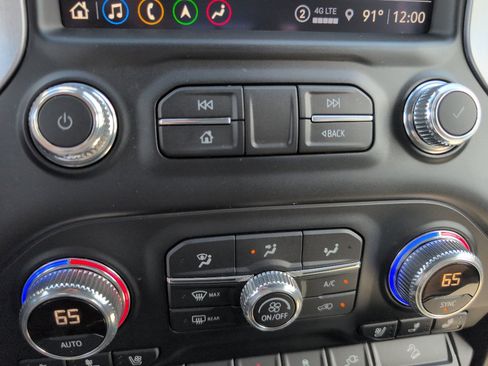 Used 2021 GMC Sierra 1500 SLT w/ SLT Premium Plus Package image 31