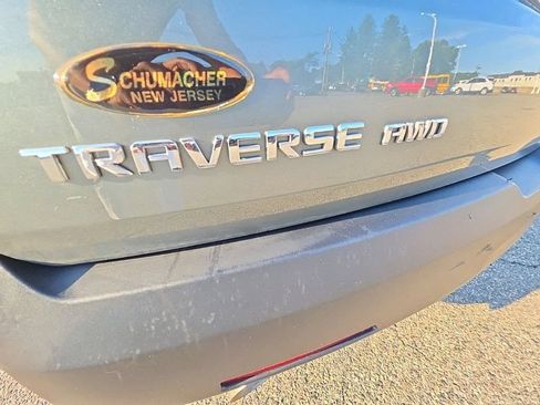 Used 2023 Chevrolet Traverse LT w/ LPO, Floor Liner Package AWD/4WD image 39