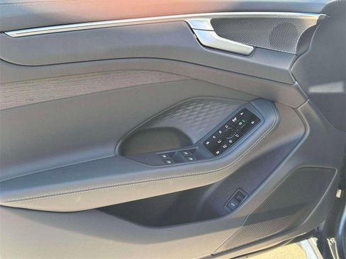 New 2026 Audi A6 Premium Plus AWD/4WD image 9