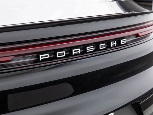Used 2024 Porsche Cayenne S image 7