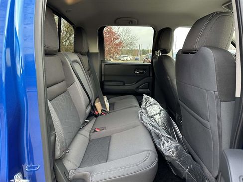 New 2026 Nissan Frontier SV w/ SV Convenience Package image 11