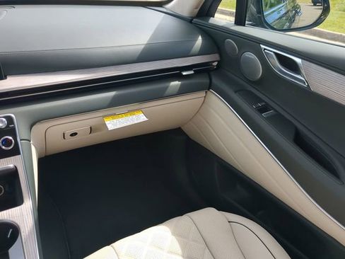 New 2026 Genesis GV80 3.5T Prestige AWD/4WD image 15