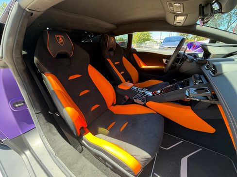 Used 2024 Lamborghini Huracan Sterrato AWD/4WD image 35