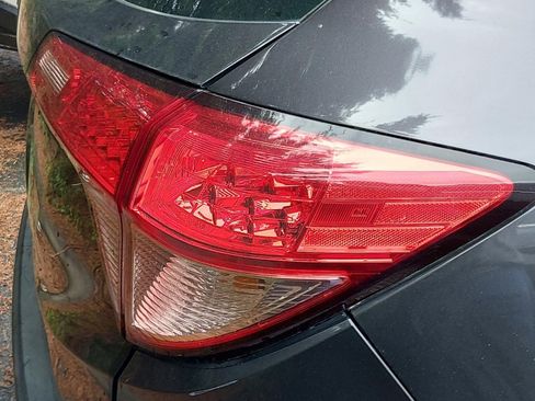 Used 2017 Honda HR-V LX image 25