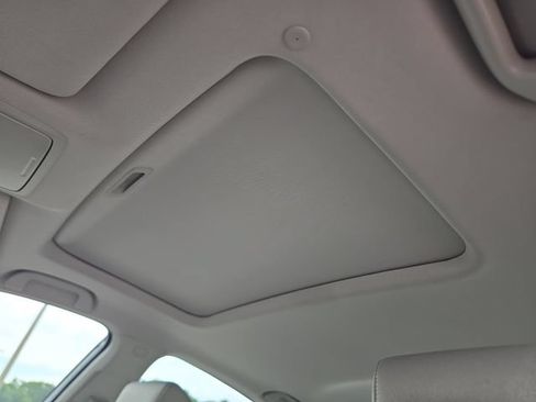 Used 2021 Honda Accord EX image 17