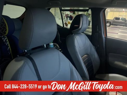 Used 2021 Nissan Kicks SR w/ SR Premium Package image 5